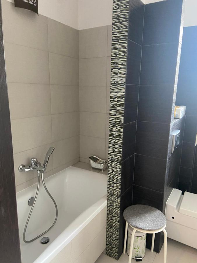 Apartament Centrum Msciwoja Gdynia Bagian luar foto