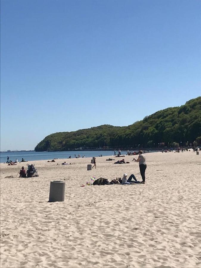 Apartament Centrum Msciwoja Gdynia Bagian luar foto